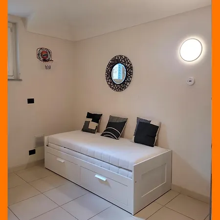 Alice Apartmán Crescentino
